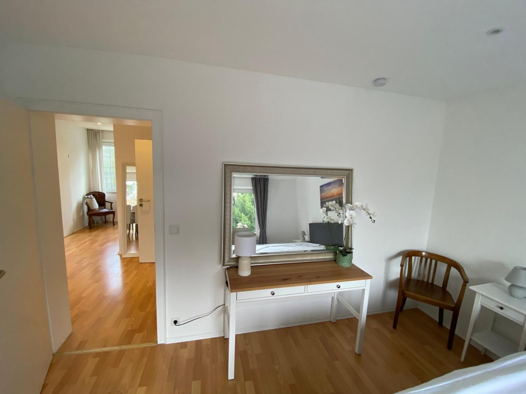 Stilvolle Ferienwohnung Im Zentrum Von Unna Exterior foto